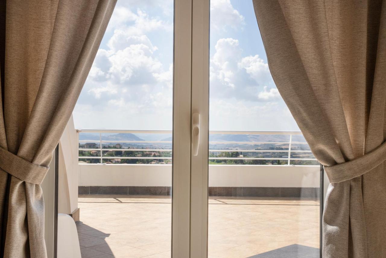 Oasi Smart Rooms Caltanissetta Exterior photo