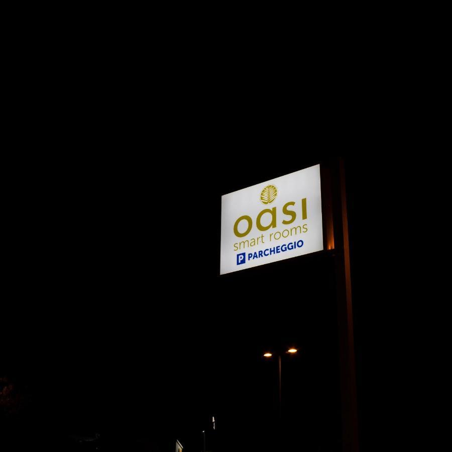 Oasi Smart Rooms Caltanissetta Exterior photo